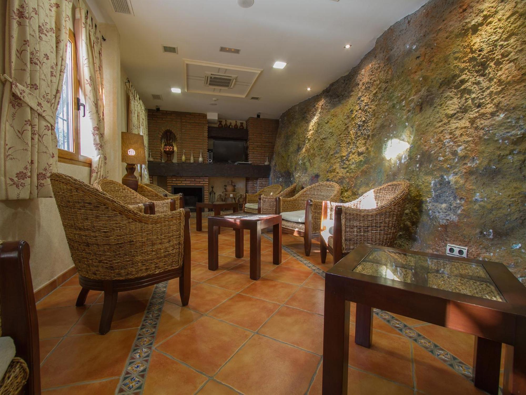 Hotel La Higuera Güéjar Sierra Zewnętrze zdjęcie